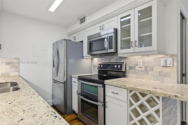 Photo - 2690 SW 22nd Ave Unit 206