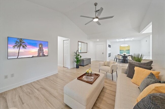 Photo - 1684 Pintail Way