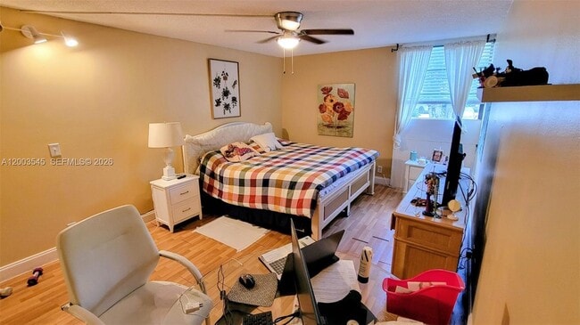 Photo - 3101 N Country Club Dr Unit 101
