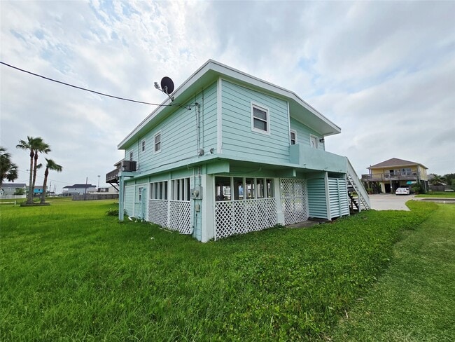 Photo - 16611 Jolly Roger Rd