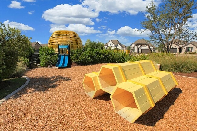 Building Photo - 4540 Mesquite Terrace Dr