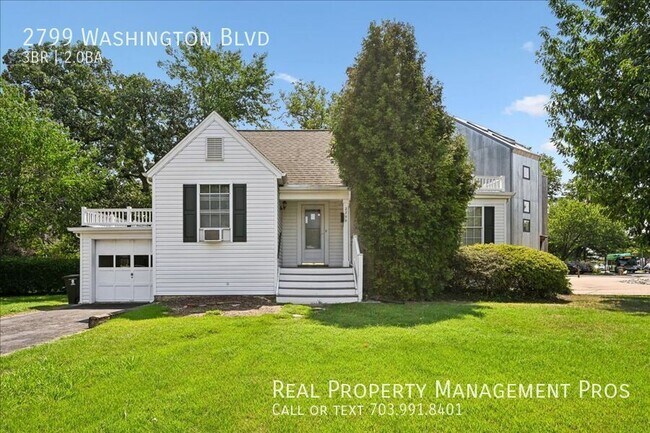 Building Photo - 2799 Washington Blvd