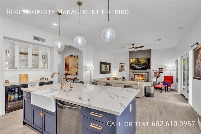 Photo - 4921 S Vista Pl