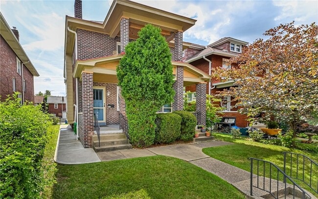 Photo - 1168 Jancey St Condo Unit 1st floor