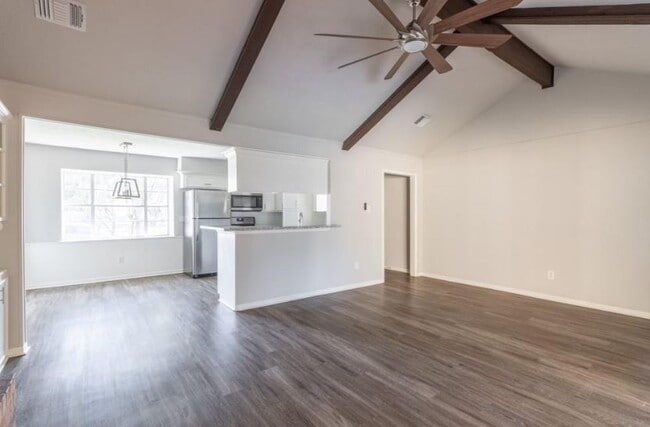 Photo - 13822 Maisemore Rd