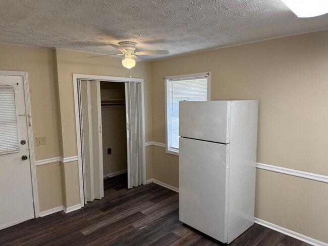 Photo - r410 Unit 1