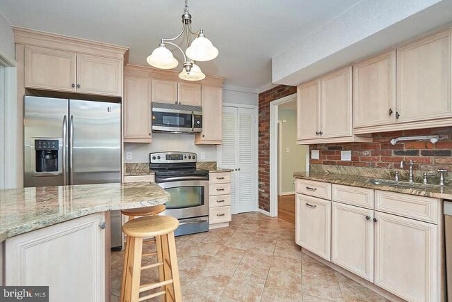Photo - 11312 Myrtle Ln