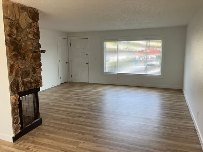Photo - Remodeled Three Bedroom Home in South Salem