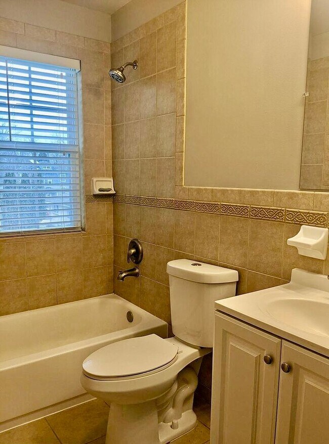 Photo - 254 Upland Ave