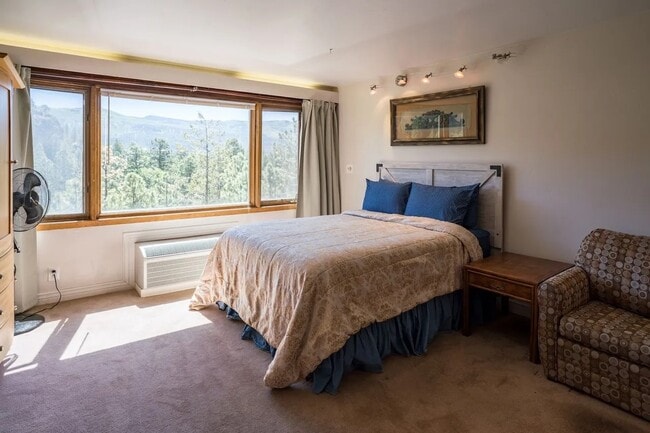 Photo - 314 N Tamarron Dr Unit 101