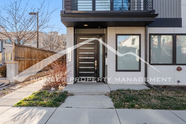 Photo - Fantastic Townhome with A Roof Top Patio, Attached Garage, and Central AC!