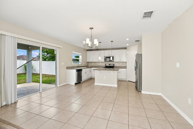 4545 Orchard Grove Rd