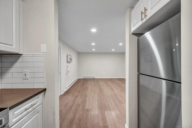 Photo - 56 Burgundy Hill Ln Unidad 56 Burgundy Hill Ln