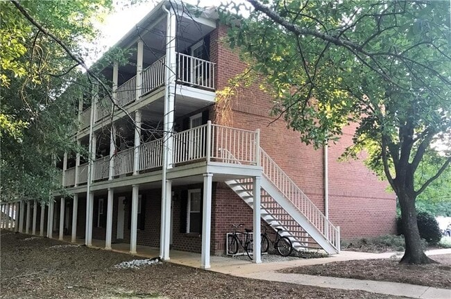 Photo - Lakewood Commons