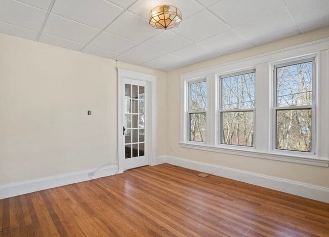 Photo - 34 Sparhawk St Unit 2