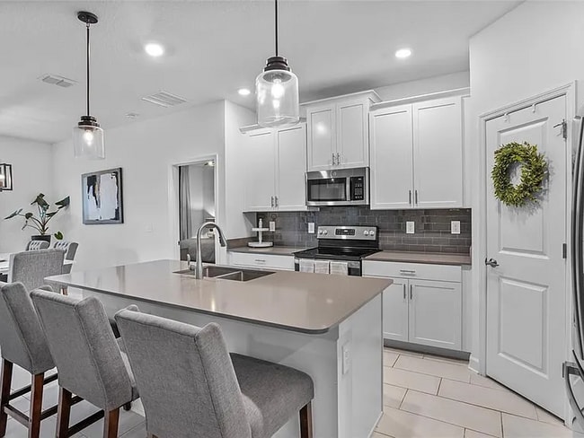 Photo - 11417 Rhyme Ave