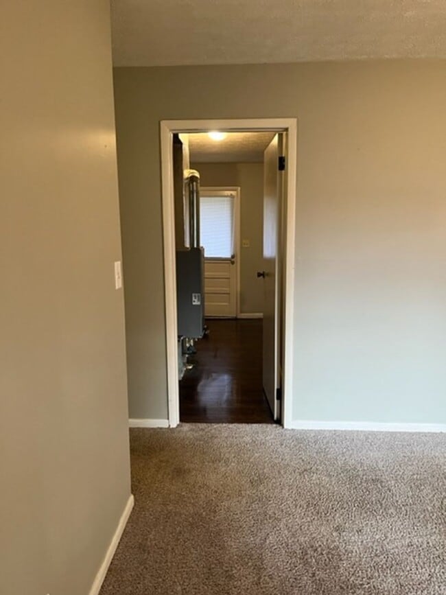 Photo - 3 bed 1 bath Single Family home