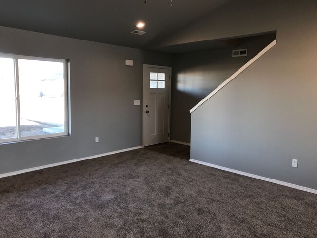 Photo - 2Story Home! 4 Beds, 2.5 Bath!