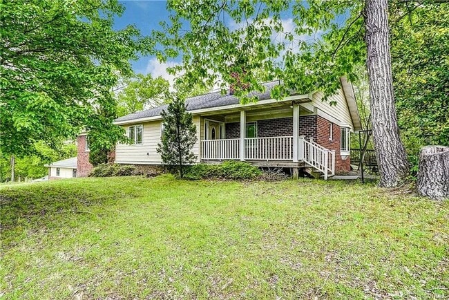 Photo - Juniper Avenue Property Unit Juniper Ave. - Upstairs Main Home