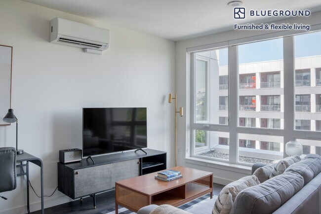 Photo - 118 Broadway E Unit FL5-ID598