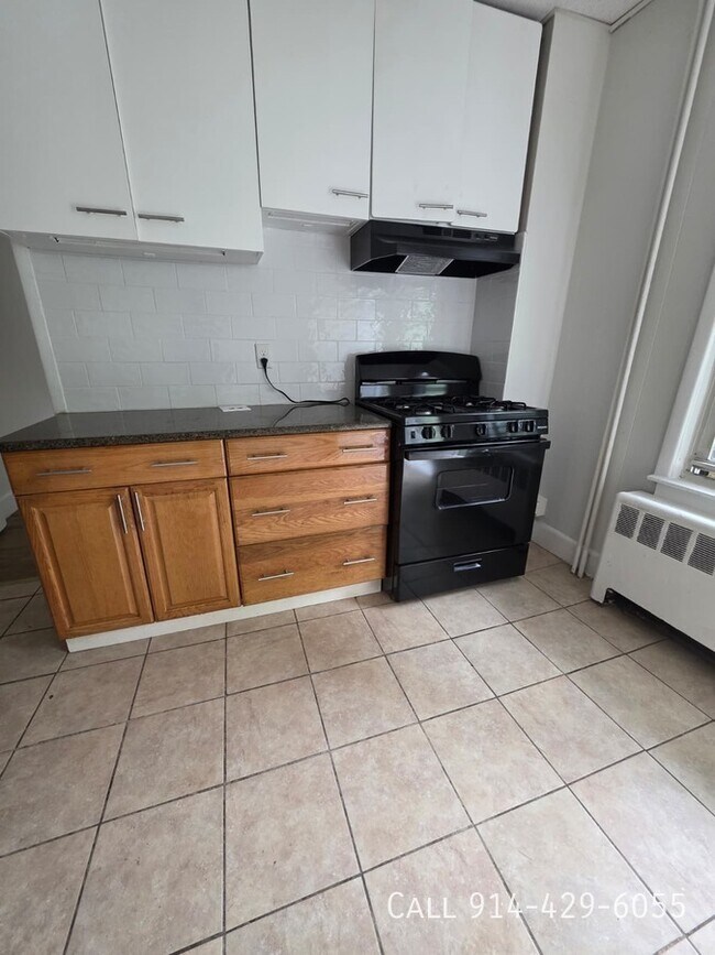 Photo - 143 Voss Ave Unidad 2