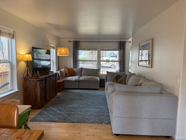 Photo - a1579 Unit A