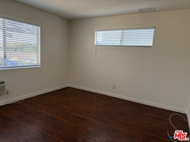 Photo - 2240 Crenshaw Blvd Unidad C