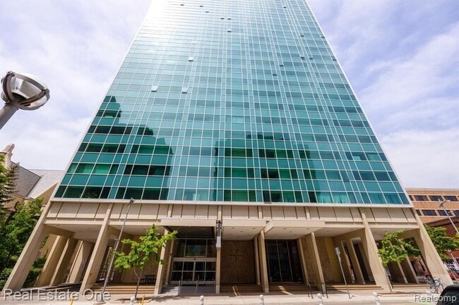 Building Photo - 555 E William St Unit 15J