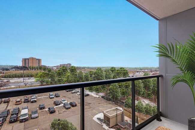 Photo - 620 Martin Grove Rd