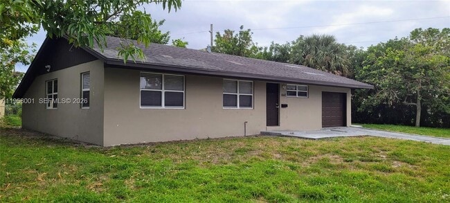 Photo - 1642 44th St