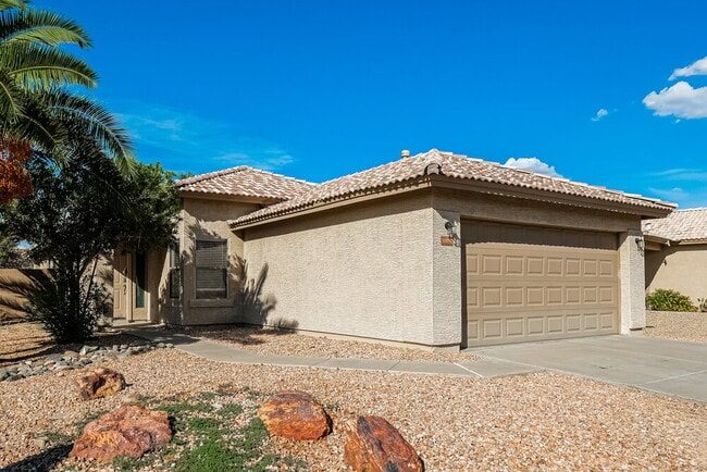Photo - 10898 W Alvarado Rd