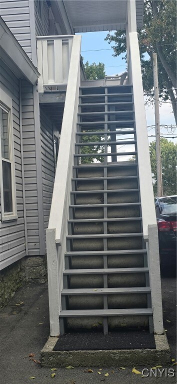 Photo - 644 Emerson St