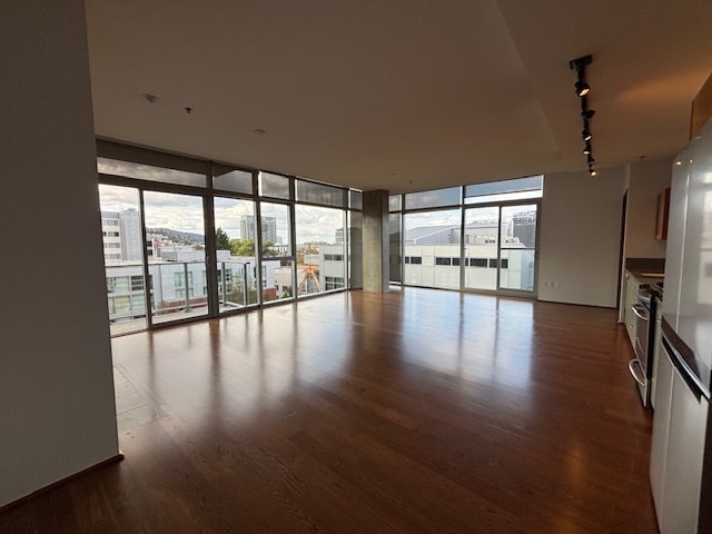 Building Photo - 1221 SW 10th Ave Unit Eliot Condo