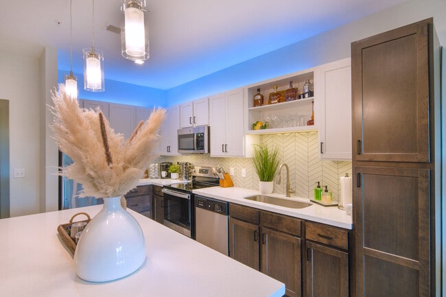 Photo - Madison at McLean