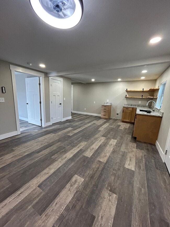 Photo - YOU HAVE GOT TO SEE THIS ONE!!! IT'S A STUNNER! 1br/1ba House w/Washer and Dryer Hookups! NEW APP...