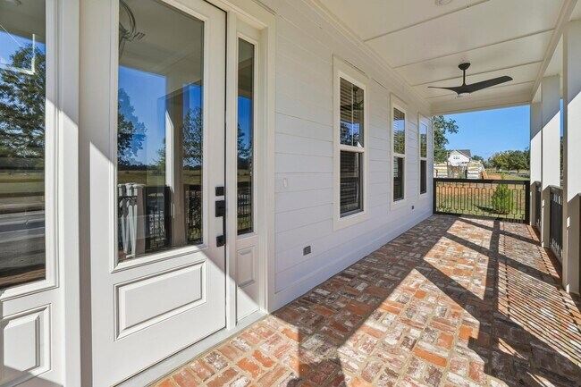 Photo - 4056 Biltmore Ave