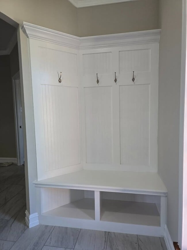 Photo - 613 Countryside Dr