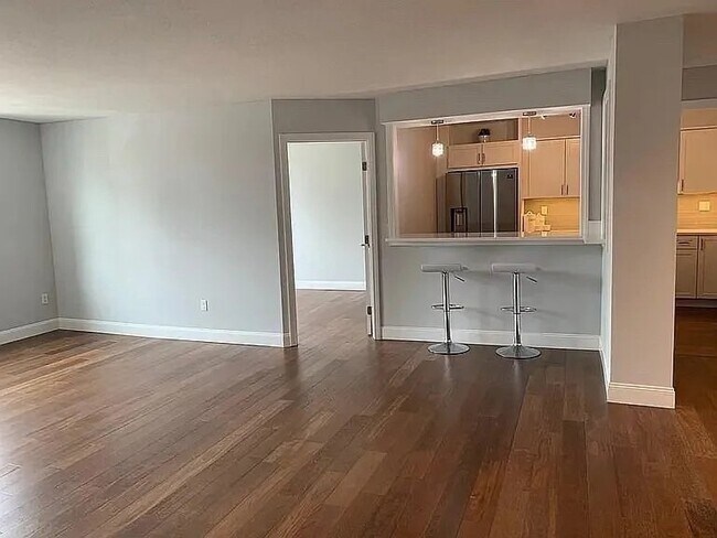 Photo - 20 Hammond Pond Pkwy Unit 206