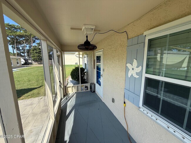 Photo - 10804 Hale Ave