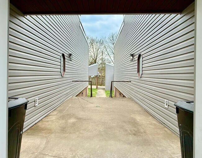 Photo - 1634 19th St