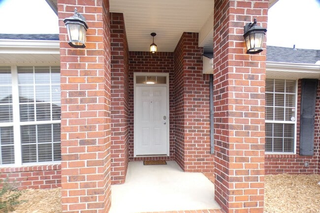 Photo - Spacious 4-Bedroom All Brick Home