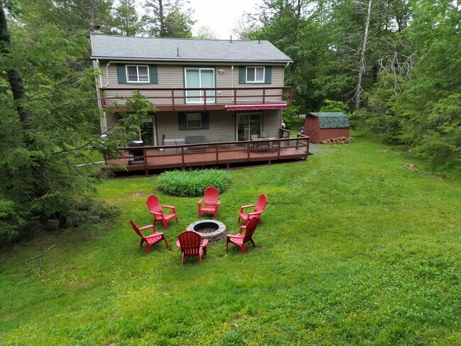 Photo - 5127 Hounds Ear Rd