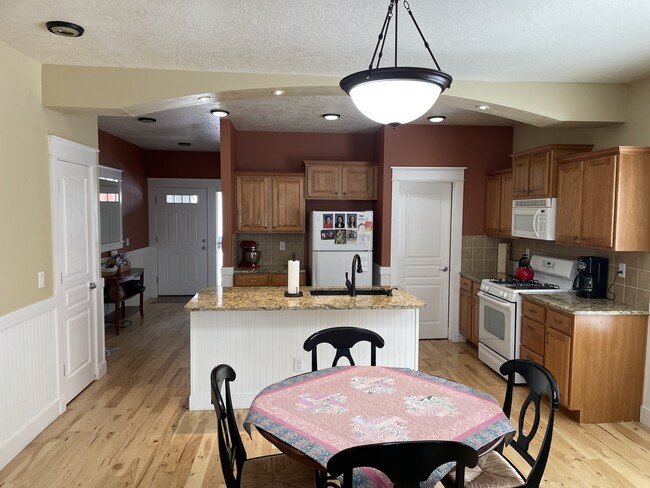 Photo - 2263 N Eagle Creek Ln