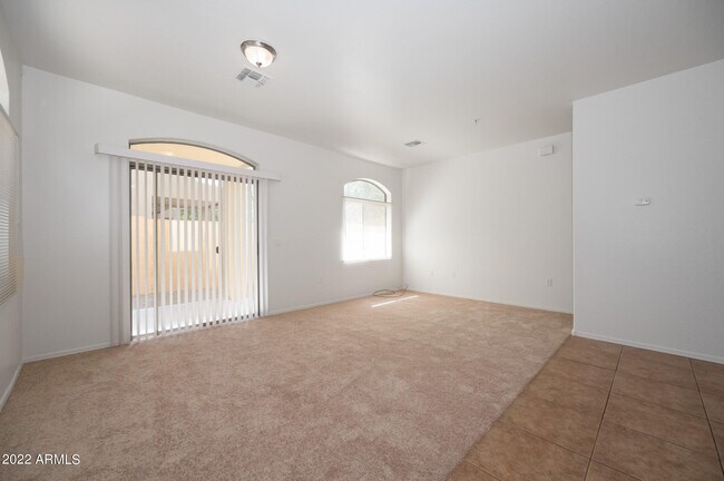 Photo - 2250 E Deer Valley Dr