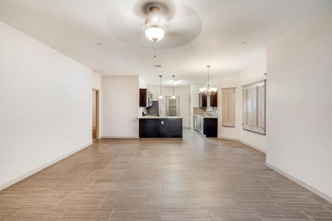 Photo - East El Paso 3bed/2bath Refrig A/C in Gated Community with Pool Access!