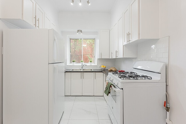 Photo - Le Crestwood