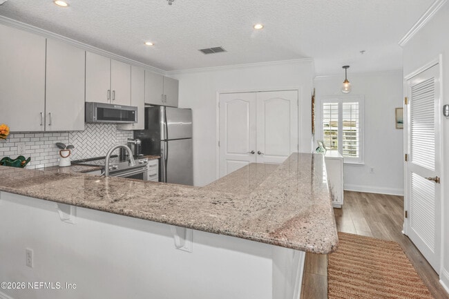 Photo - 922 1st St S Unit 302