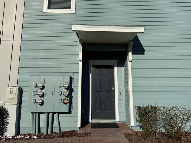 Photo - 72 Bramble Ct