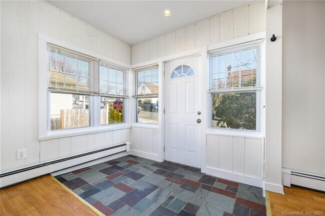 Photo - 15 Duncanson St