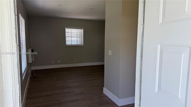 Photo - 220 NW 12th St Unit 1-4